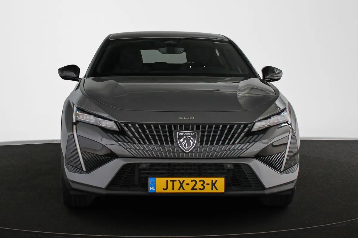 1.2 Hybrid 145 e-DCS6 GT 360 Camera Stuurverwarming Apple CarPlay Dodehoek