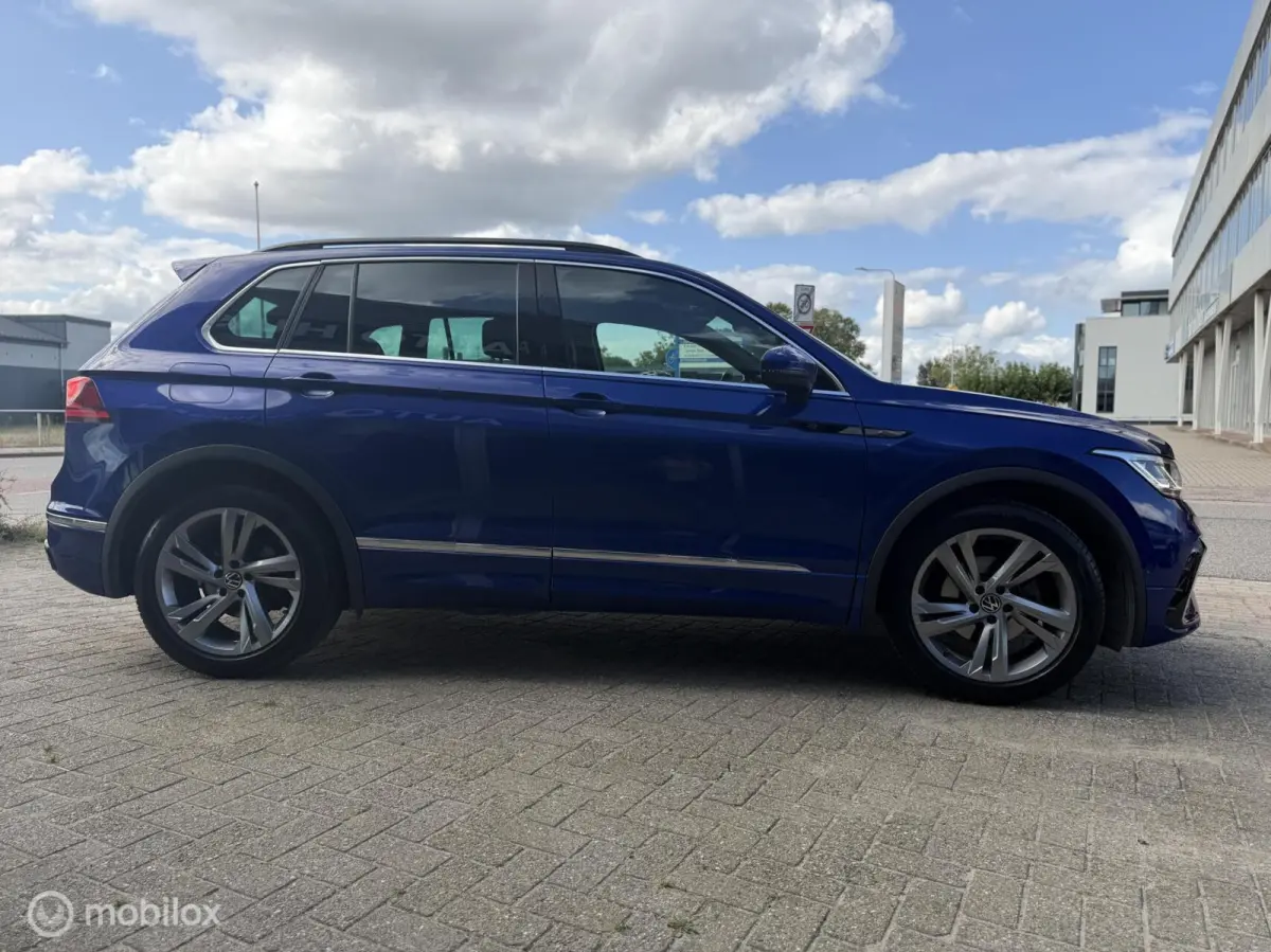 1.5 TSI R-Line Business DSG ACC Camera