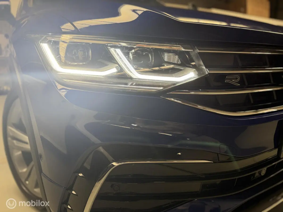 1.5 TSI R-Line Business DSG ACC Camera