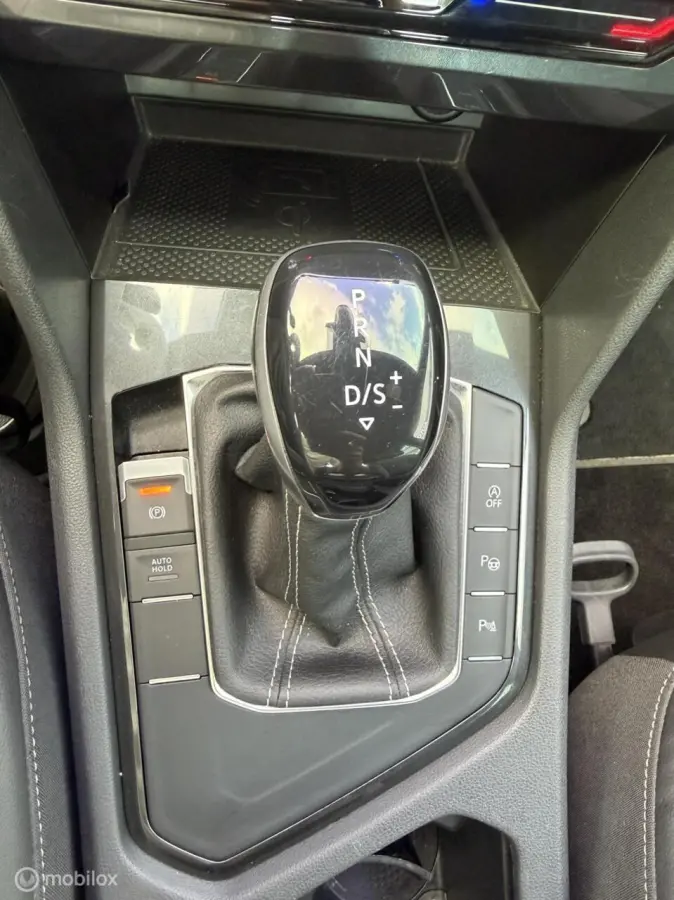 1.5 TSI R-Line Business DSG ACC Camera