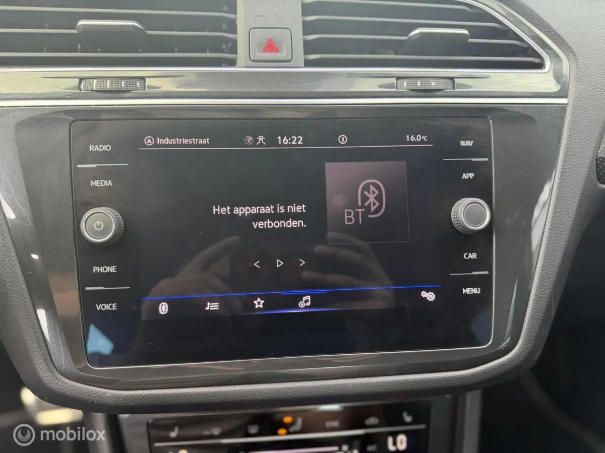 1.5 TSI R-Line Business DSG ACC Camera