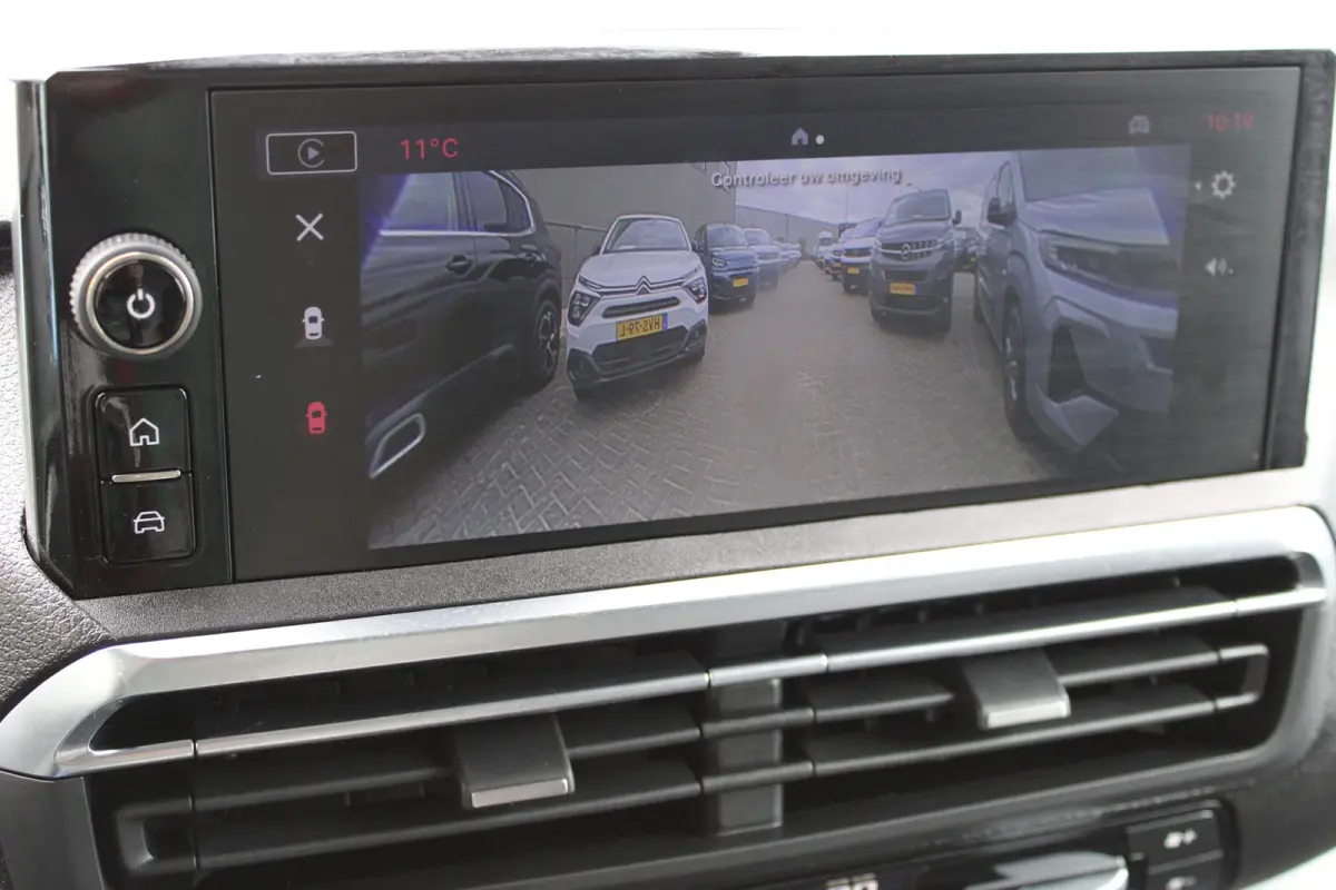 L3 2.0 Diesel 145 PK TREKHAAK | CAMERA | NAVI | DRAADLOOS CARPLAY | ALL-SEASON BANDEN | LED KOPLAMPEN | BETIMMERING LAADRUIMTE
