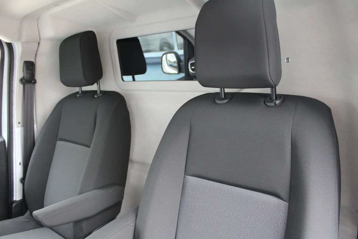 L3 2.0 Diesel 145 PK TREKHAAK | CAMERA | NAVI | DRAADLOOS CARPLAY | ALL-SEASON BANDEN | LED KOPLAMPEN | BETIMMERING LAADRUIMTE