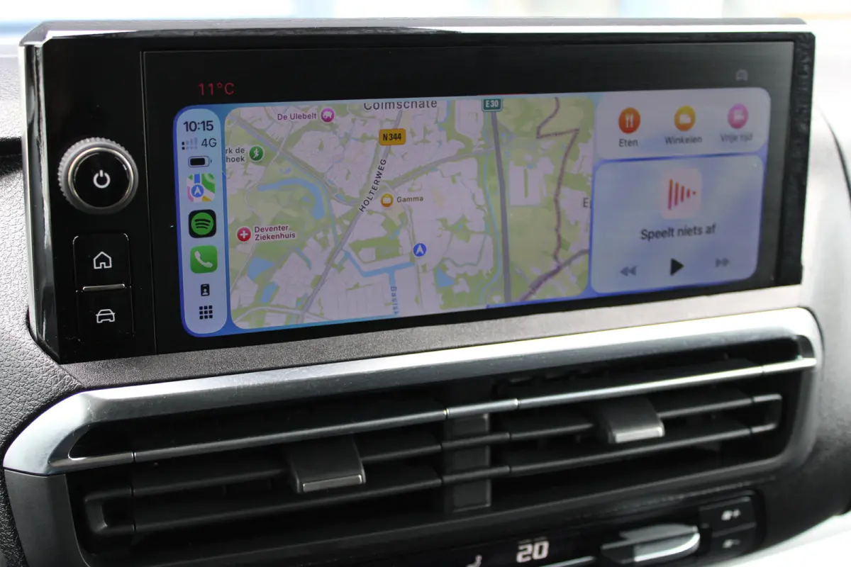 L3 2.0 Diesel 145 PK TREKHAAK | CAMERA | NAVI | DRAADLOOS CARPLAY | ALL-SEASON BANDEN | LED KOPLAMPEN | BETIMMERING LAADRUIMTE