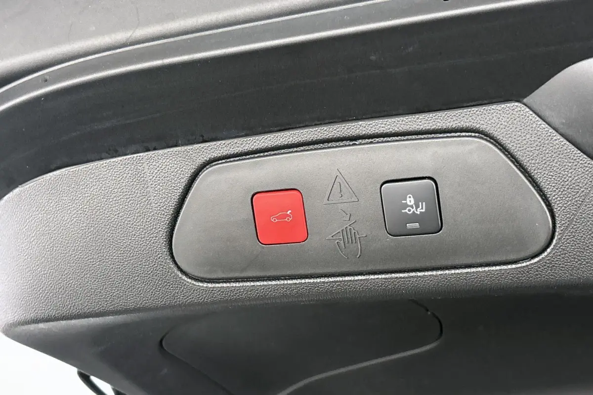 1.6 Turbo Plug-In Hybrid 4x4 GSe Stoel-Stuurverwarming Trekhaak Apple CarPlay
