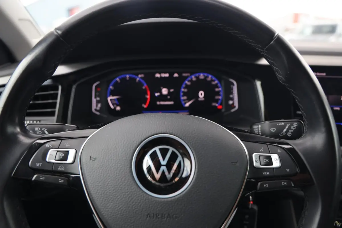1.0 TSI Comfortline Business| Carplay | Navigatie | Digitaal Dashboard |