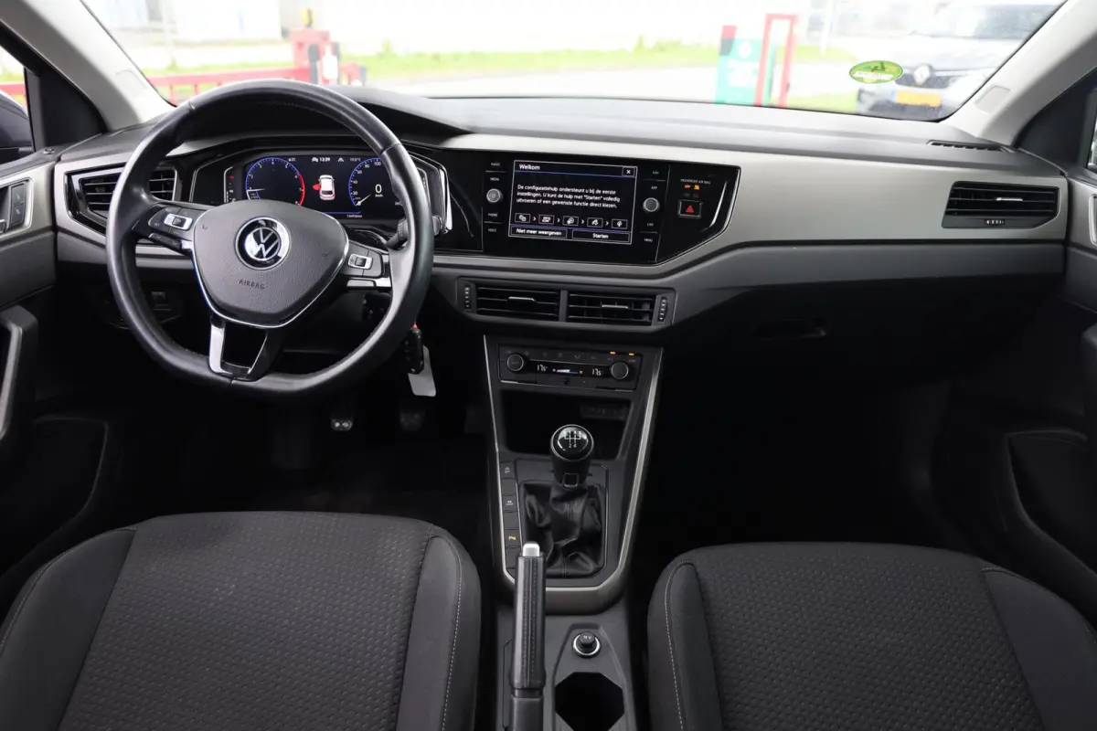1.0 TSI Comfortline Business| Carplay | Navigatie | Digitaal Dashboard |