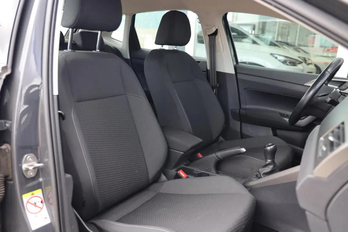 1.0 TSI Comfortline Business| Carplay | Navigatie | Digitaal Dashboard |