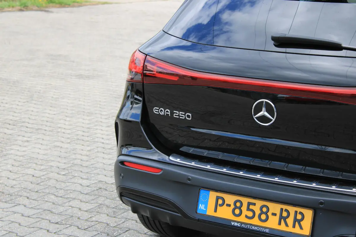 250 AMG 95,6% SOH | Trekhaak | Distronic | Camera | Night | LED | Widescreen | Sfeerverlichting | Dealer Onderhouden | BTW