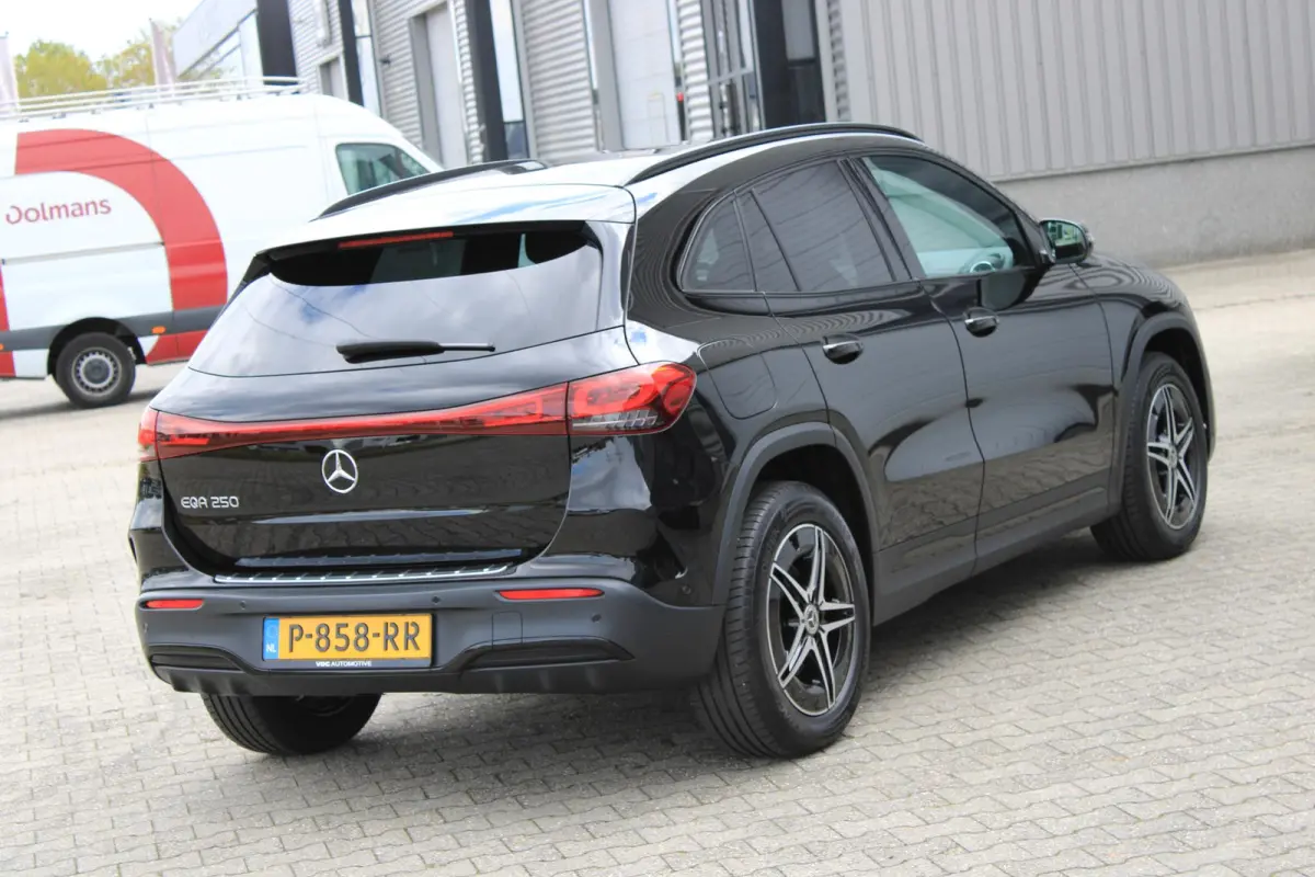 250 AMG 95,6% SOH | Trekhaak | Distronic | Camera | Night | LED | Widescreen | Sfeerverlichting | Dealer Onderhouden | BTW