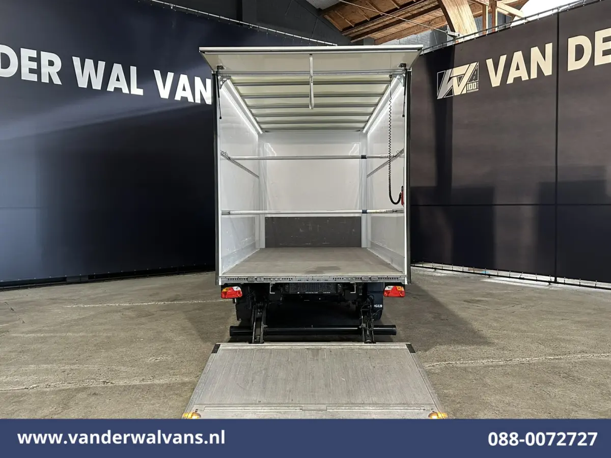 2.0 TDCI 155pk Bakwagen 225cm Hoog Laadklep Euro6 Airco | 1050kg laadvermogen | Camera | Cruisecontrol | Verwarmde voorruit Bijrijdersbank