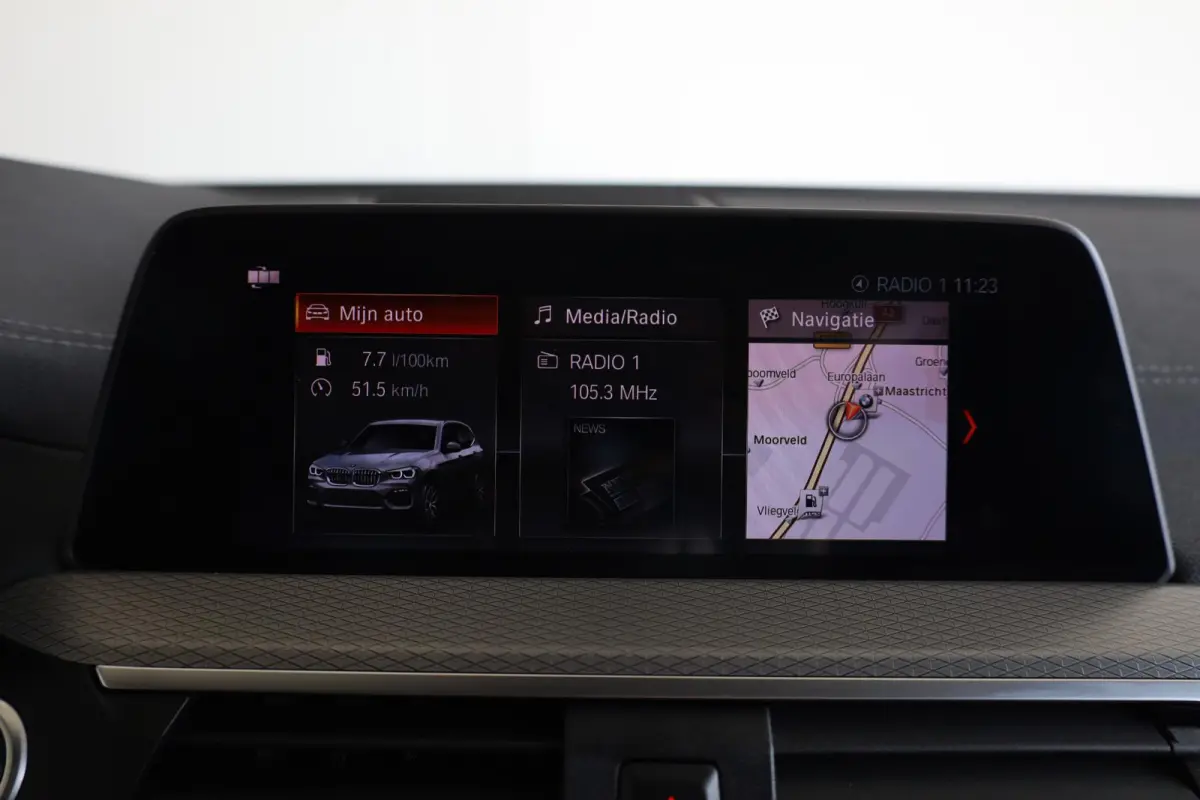 xDrive20i High Executive |M Sport | Panorama dak | trekhaak elektrisch | Stoelverwarming | HiFi-luidsprekerssysteem