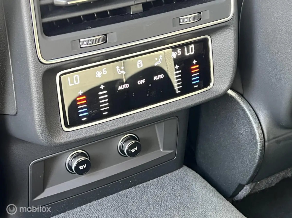 SQ8 V8 4.0 TDI SQ8 525 PK quattro Full Options !