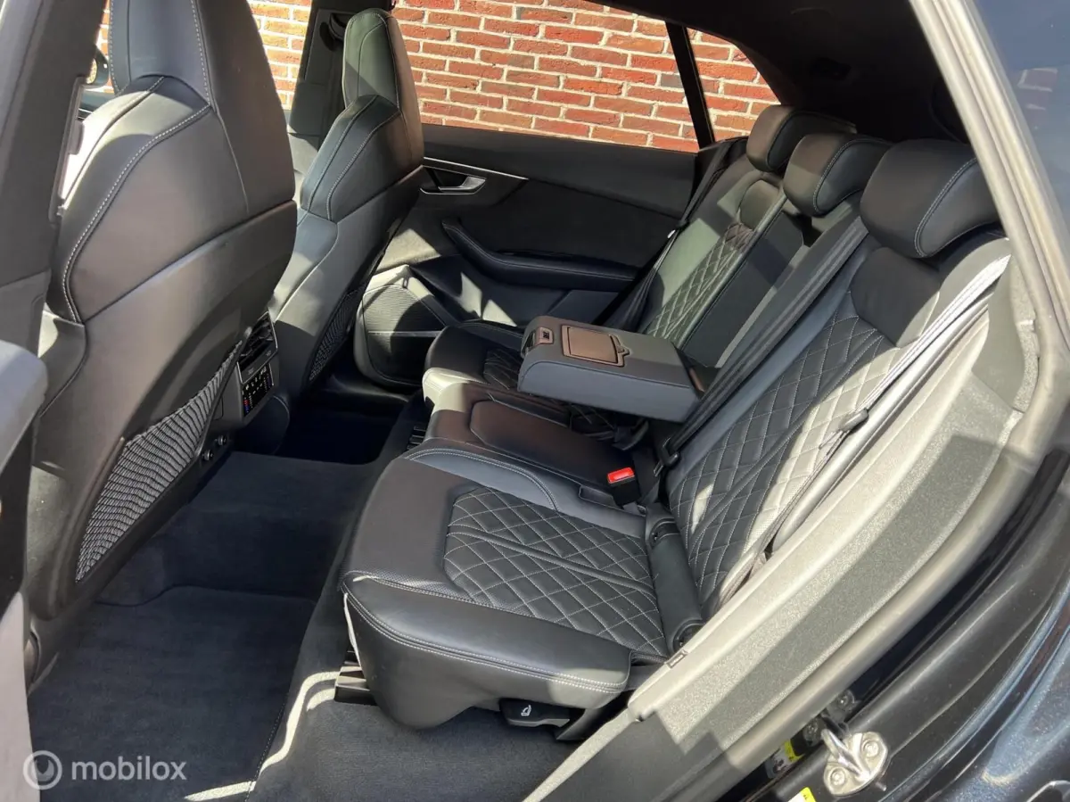 SQ8 V8 4.0 TDI SQ8 525 PK quattro Full Options !