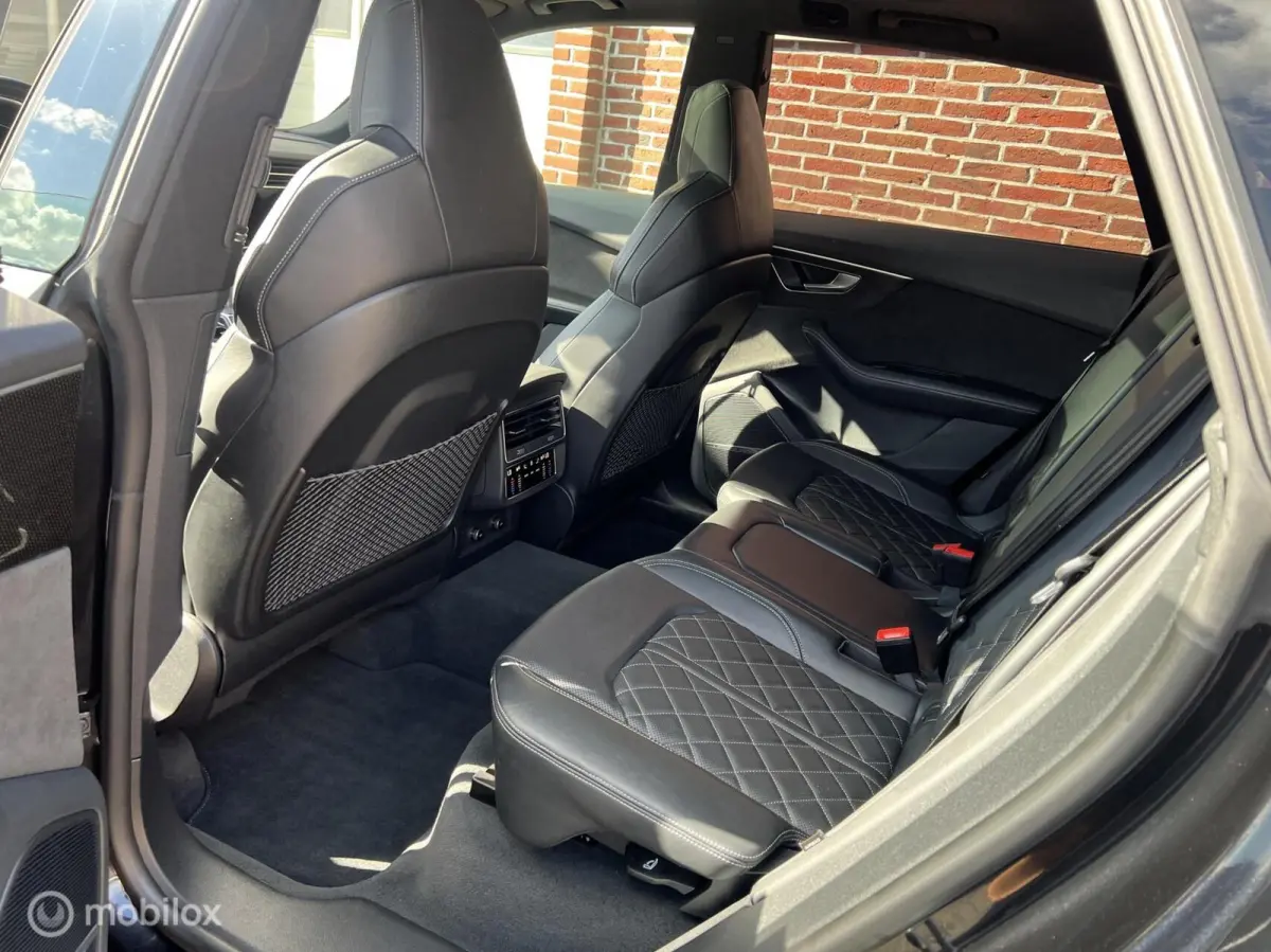 SQ8 V8 4.0 TDI SQ8 525 PK quattro Full Options !