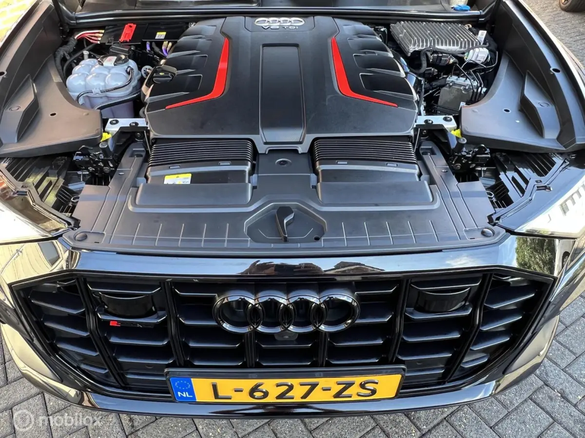 SQ8 V8 4.0 TDI SQ8 525 PK quattro Full Options !