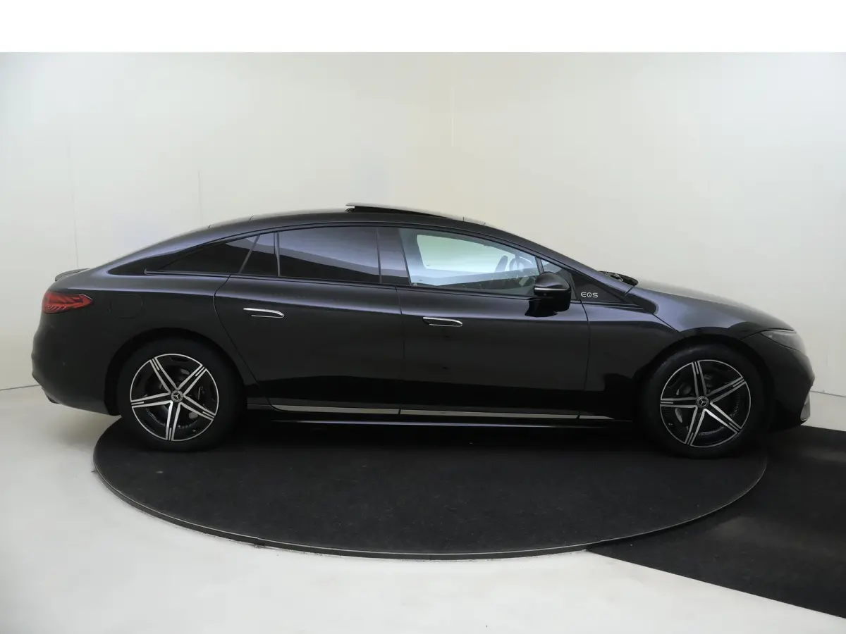 450+ AMG Line 108 kWh / Panaromadak / Luchtvering / 360graden-camera / Rij-Assistentiepakket / Memory-Stoelen /