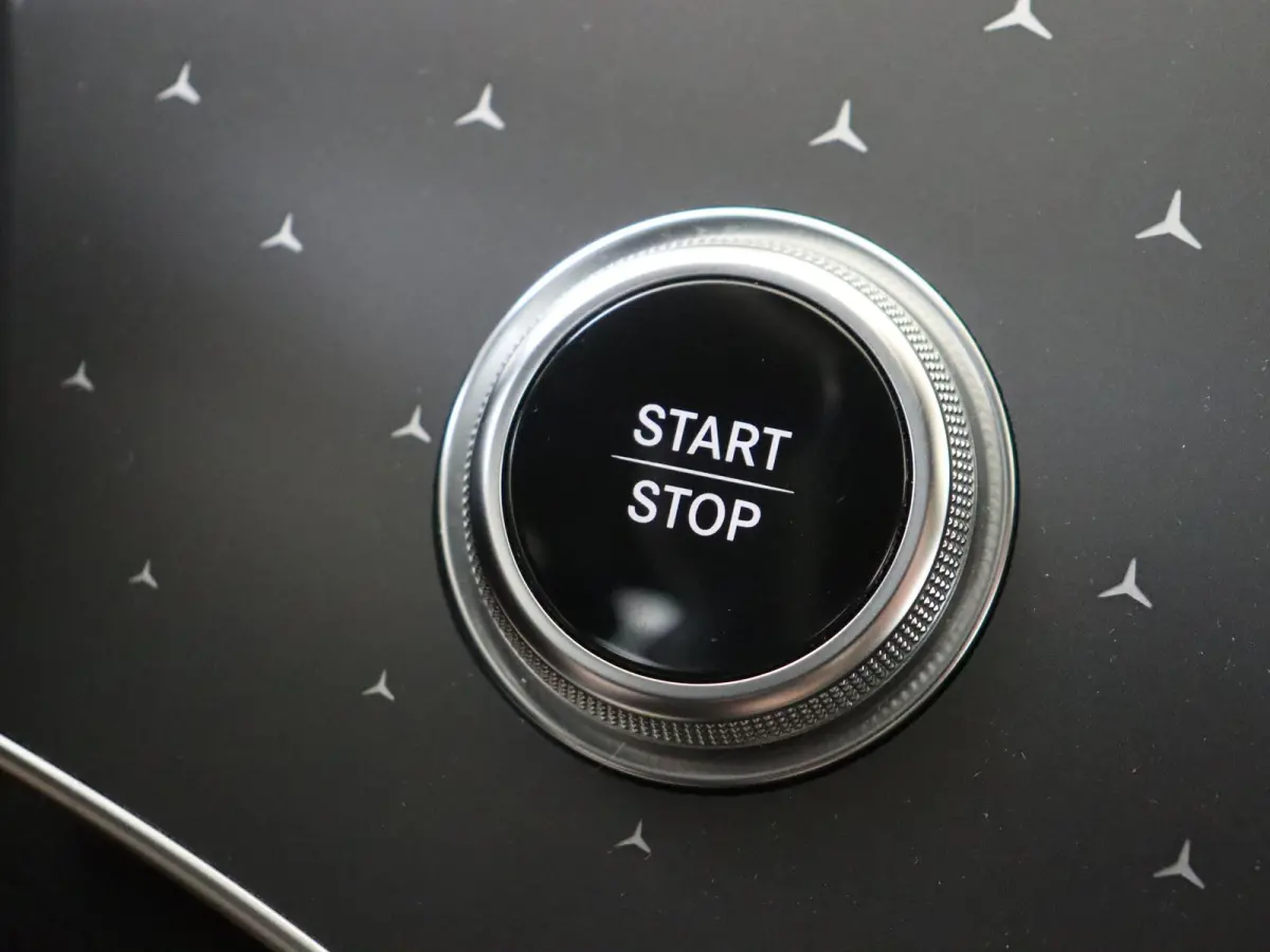 450+ AMG Line 108 kWh / Panaromadak / Luchtvering / 360graden-camera / Rij-Assistentiepakket / Memory-Stoelen /
