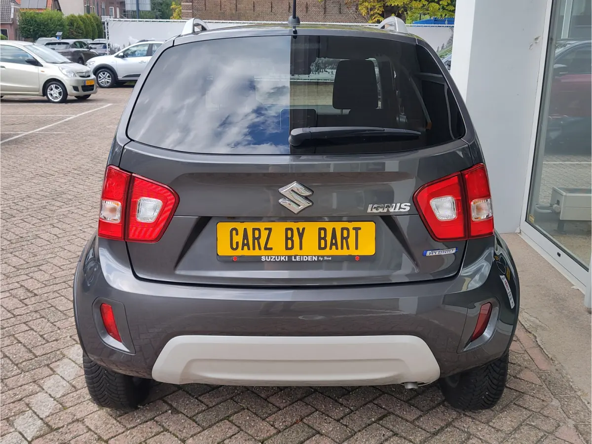 1.2 SMART HYBRID SELECT CVT Camera | Stoelverwarming | Navi | Hoge instap