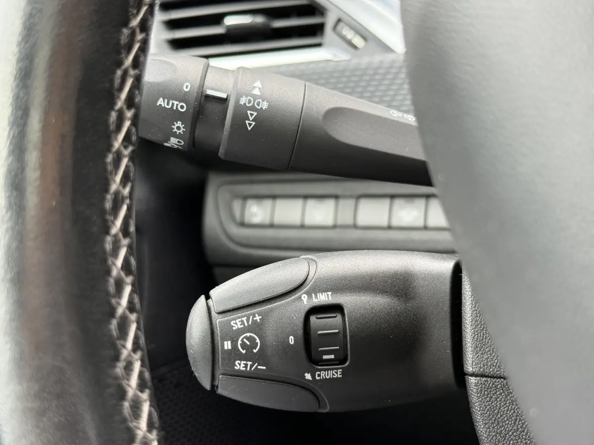 1.2 PureTech Allure 2e Eigenaar|Navi|Pano|Carplay|Clima|Cruise|PDC|Dealer Onderhouden|APK tot 02-2027