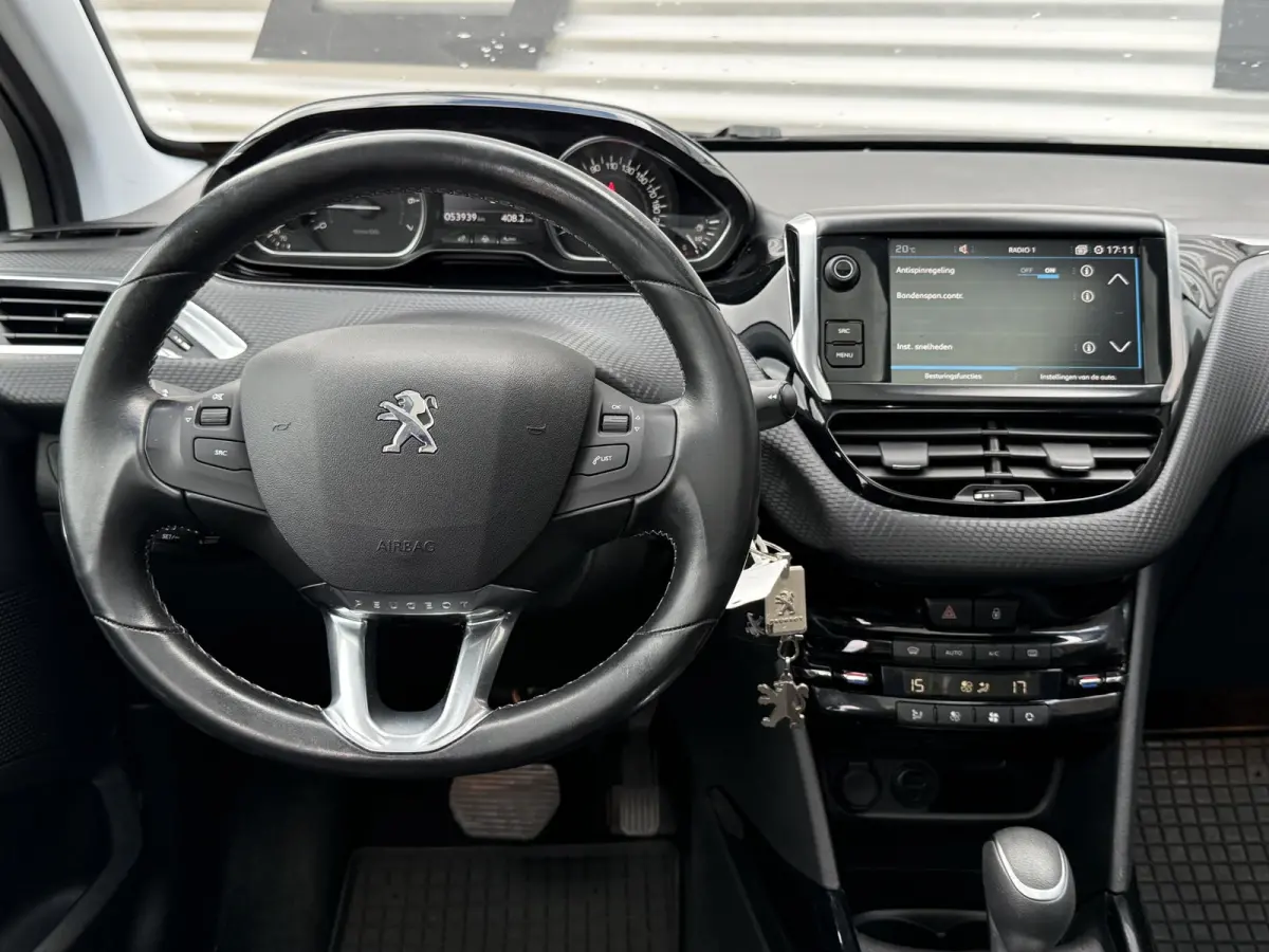 1.2 PureTech Allure 2e Eigenaar|Navi|Pano|Carplay|Clima|Cruise|PDC|Dealer Onderhouden|APK tot 02-2027
