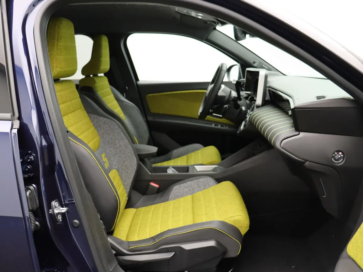 comfort range iconic cinq 52 kWh | Vijf jaar garantie | Harman Kardon | Stoel- en stuurwielverwarming |