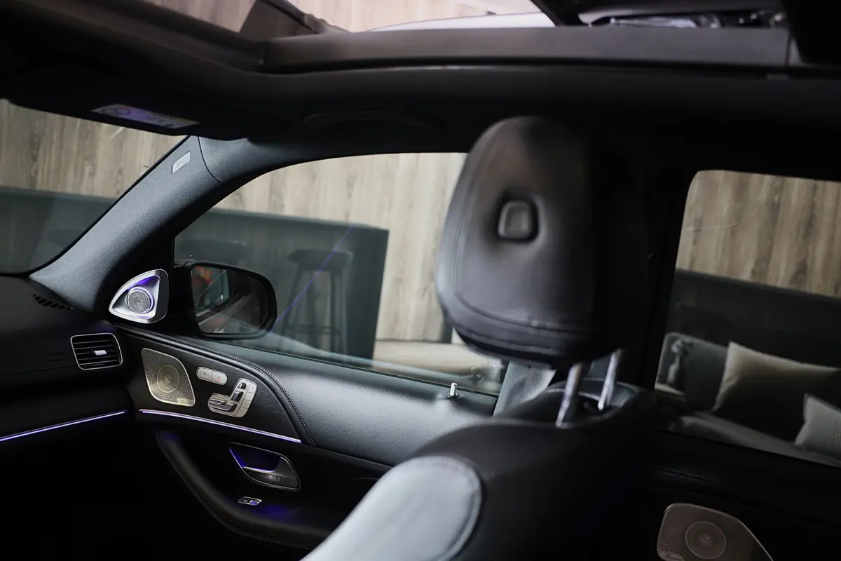 400 e 4MATIC AMG 63 Look / Head Up / Luchtvering / Memory / Acc / Lane Assist / Burmester / Leder / 23 In