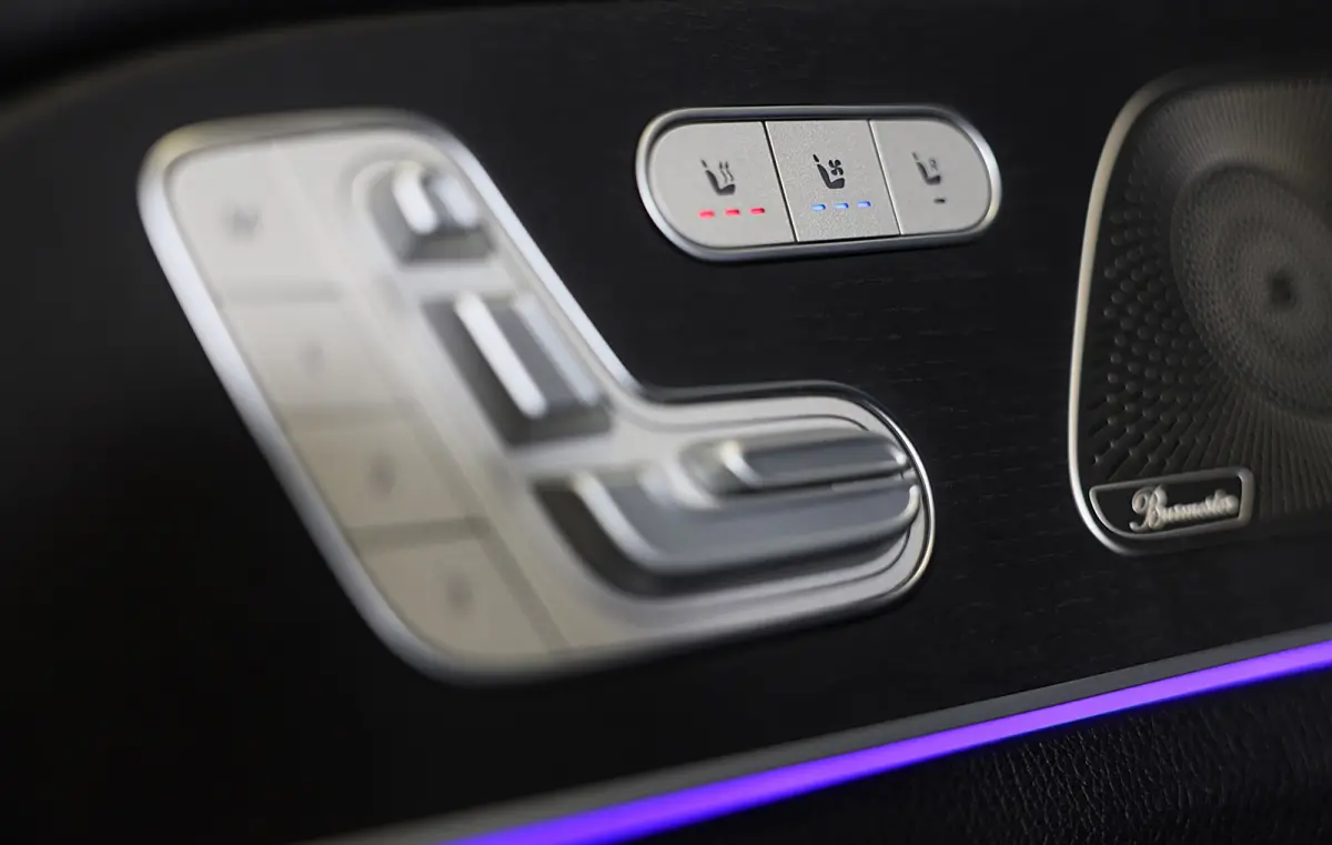 400 e 4MATIC AMG 63 Look / Head Up / Luchtvering / Memory / Acc / Lane Assist / Burmester / Leder / 23 In