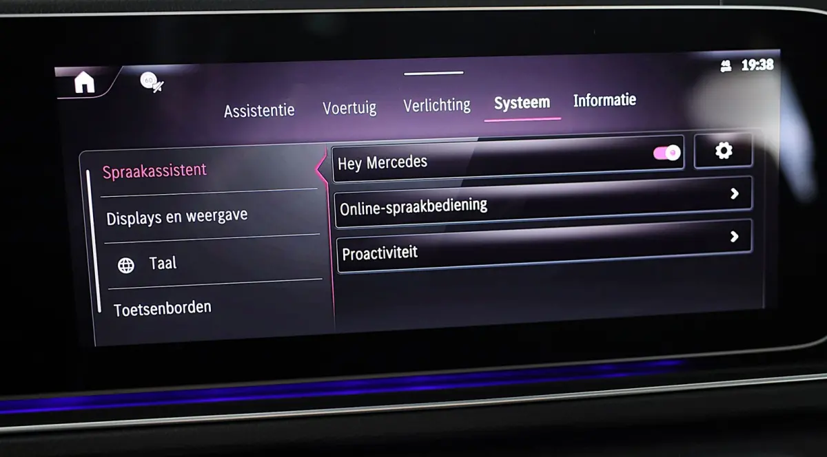 400 e 4MATIC AMG 63 Look / Head Up / Luchtvering / Memory / Acc / Lane Assist / Burmester / Leder / 23 In