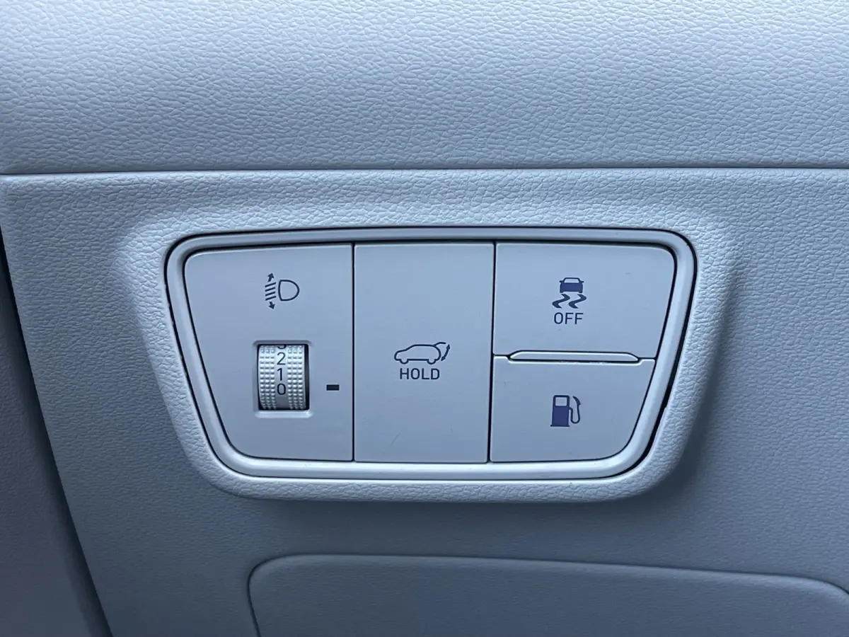 1.6 T-GDI PHEV Premium Sky 4WD | Pano | Leder | LED
