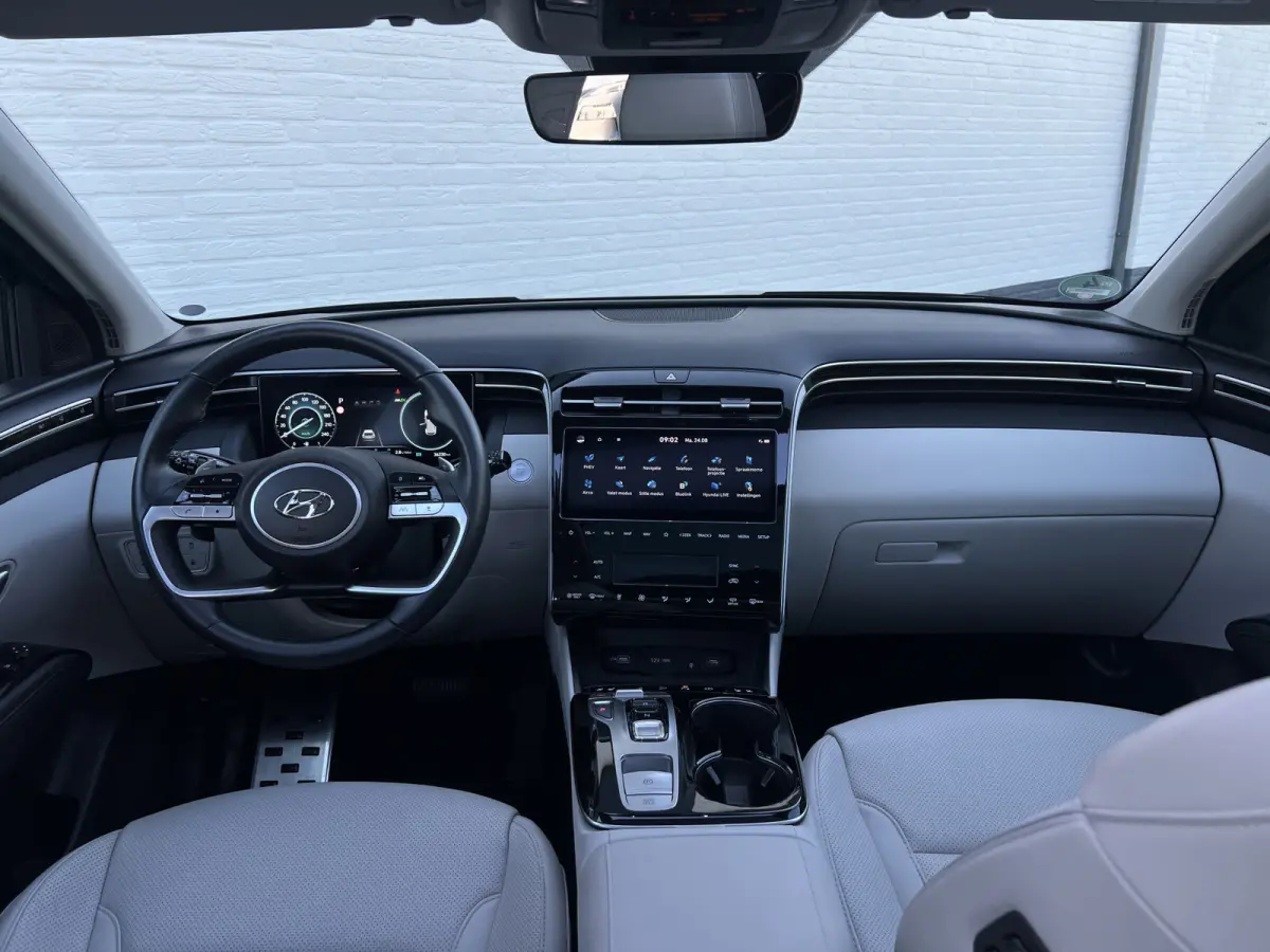 1.6 T-GDI PHEV Premium Sky 4WD | Pano | Leder | LED
