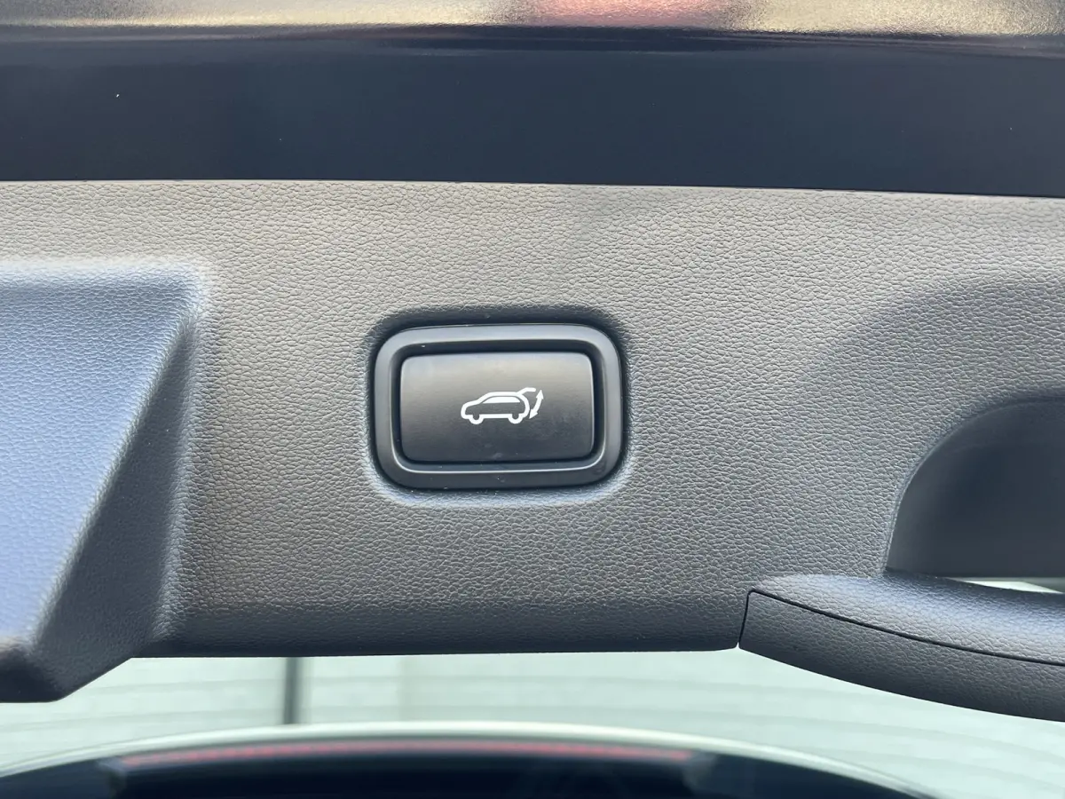 1.6 T-GDI PHEV Premium Sky 4WD | Pano | Leder | LED