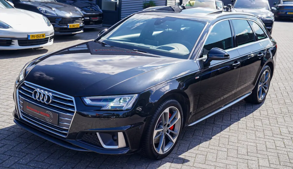 45 TFSI Sport S line black edition | Panorama | Dealer onderhouden | HuD | Camera | Stoelverwarming | LED