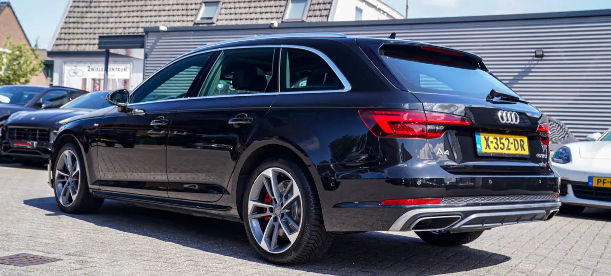 45 TFSI Sport S line black edition | Panorama | Dealer onderhouden | HuD | Camera | Stoelverwarming | LED