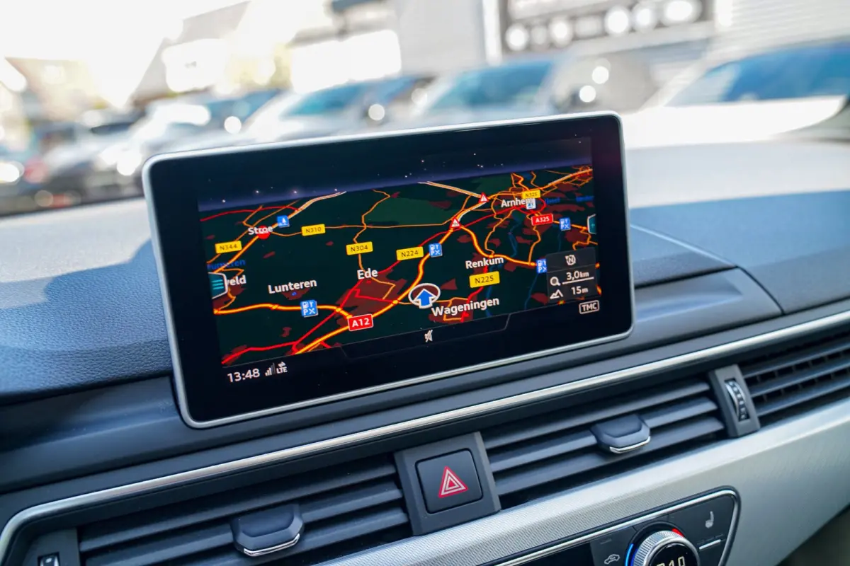 45 TFSI Sport S line black edition | Panorama | Dealer onderhouden | HuD | Camera | Stoelverwarming | LED