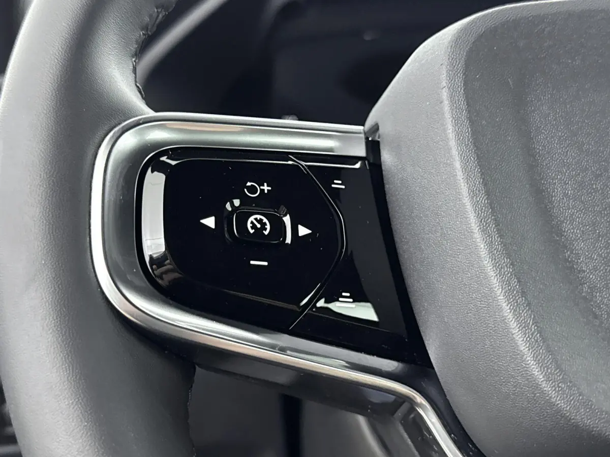 Long Range Single Motor 78 kWh | ELEK.STOEL MET GEHEUGEN | ELEK.KOFFERBAK | STOELVERWARMING | CAMERA | DIGITAAL DASHBOARD | APPLE CARPLAY / ANDROID AUTO | LMV |