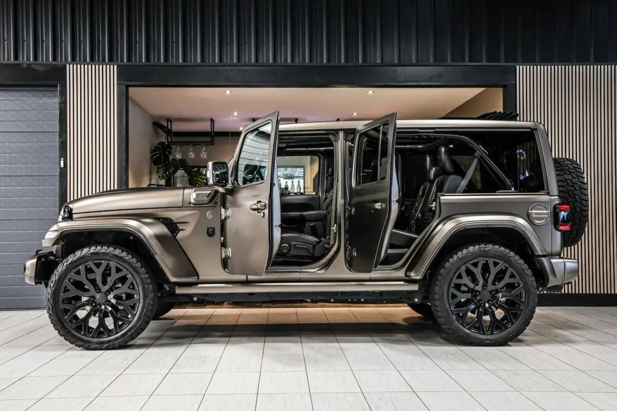 4xe 380 Sahara|BRUTE|Cabrio|Matt|Leder|22''