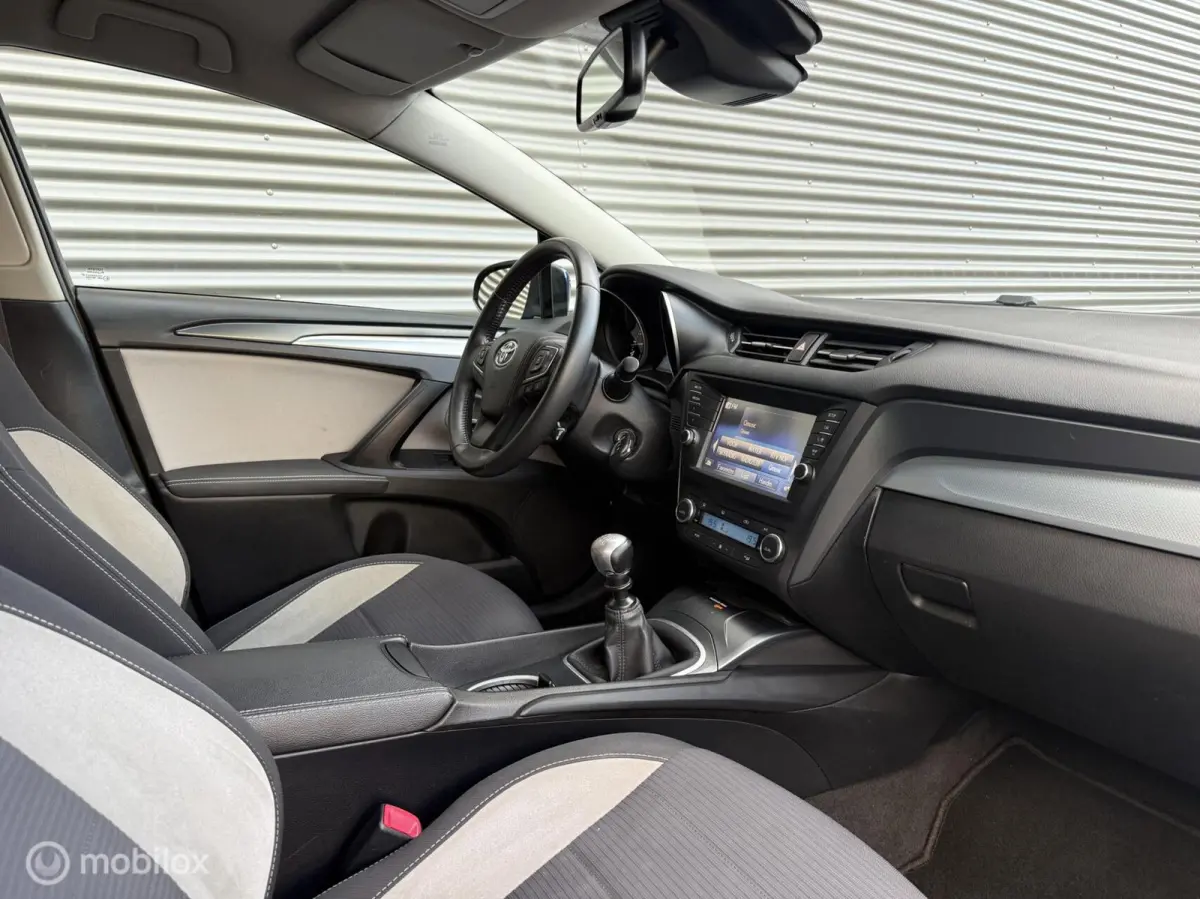 1.8 VVT-i Aspiration | Clima | Camera | Cruise | Navi | 2 eigenaren