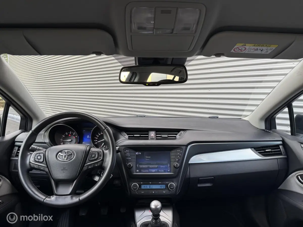 1.8 VVT-i Aspiration | Clima | Camera | Cruise | Navi | 2 eigenaren