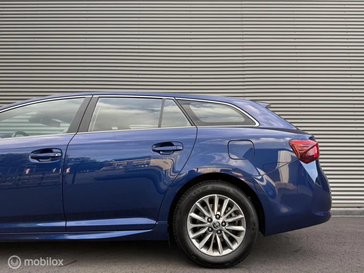 1.8 VVT-i Aspiration | Clima | Camera | Cruise | Navi | 2 eigenaren