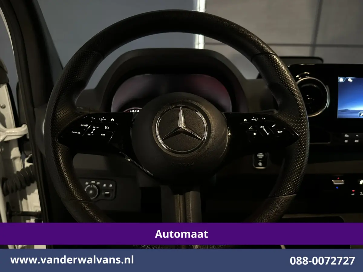 317 CDI 170pk 9G-Tronic Automaat L2H2 2025 MODEL XL MBUX Euro6 Airco | Camera | Navigatie | LED | Adaptieve Cruisecontrol Chauffeursstoel, Stoelverwarming, Parkeersensoren, Bijrijdersbank