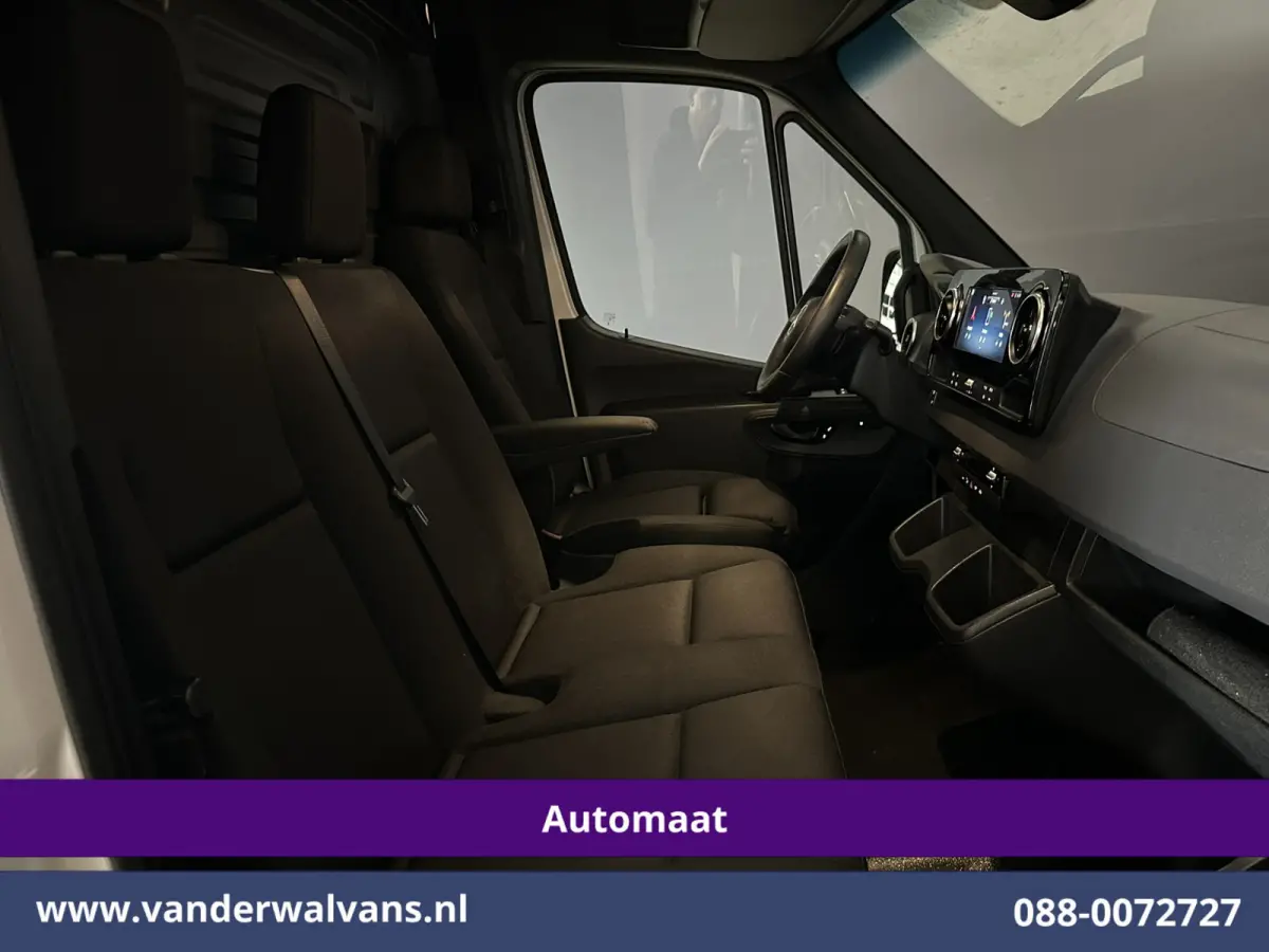 317 CDI 170pk 9G-Tronic Automaat L2H2 2025 MODEL XL MBUX Euro6 Airco | Camera | Navigatie | LED | Adaptieve Cruisecontrol Chauffeursstoel, Stoelverwarming, Parkeersensoren, Bijrijdersbank