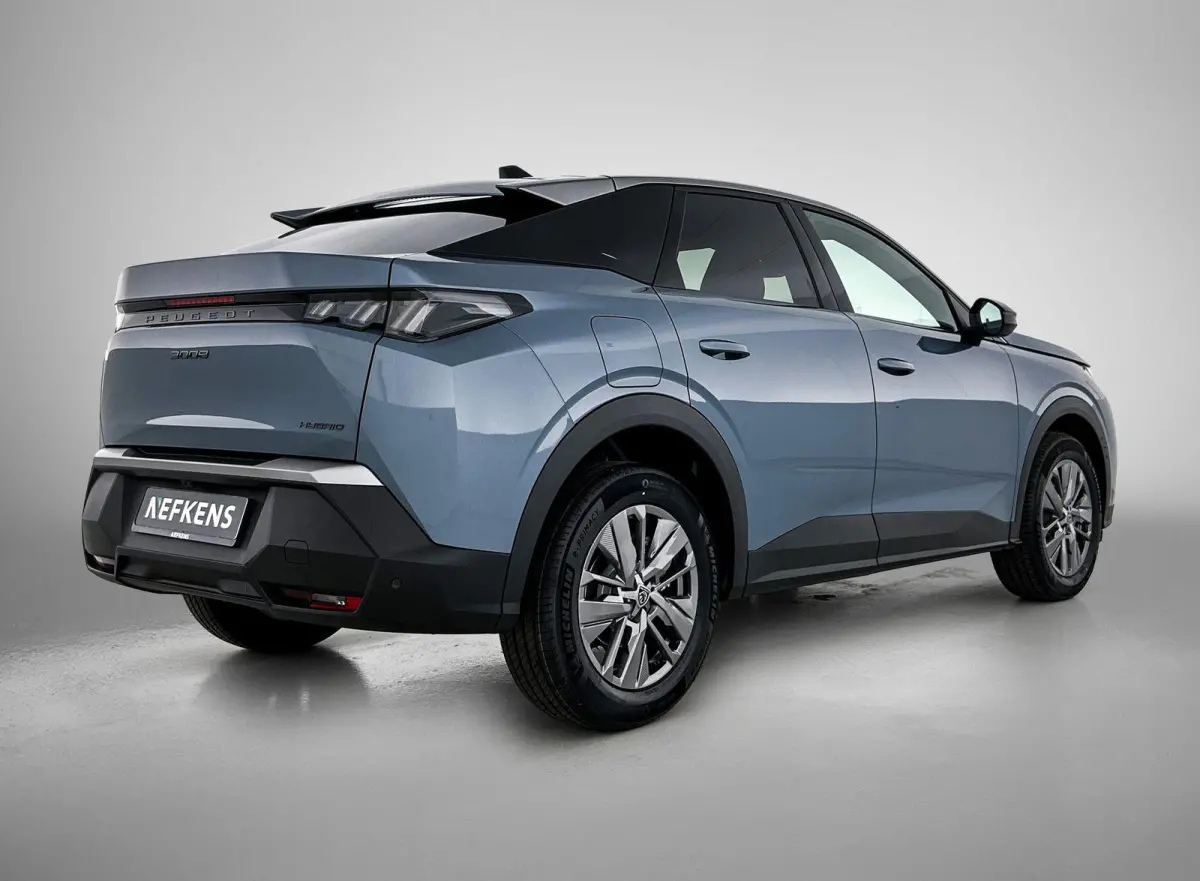 1.2 145pk Hybrid Allure Automaat | Panoramic Navigation Pack | Seat Pack | Camera | LED | 18"LMV | Keyless Entry/Start |