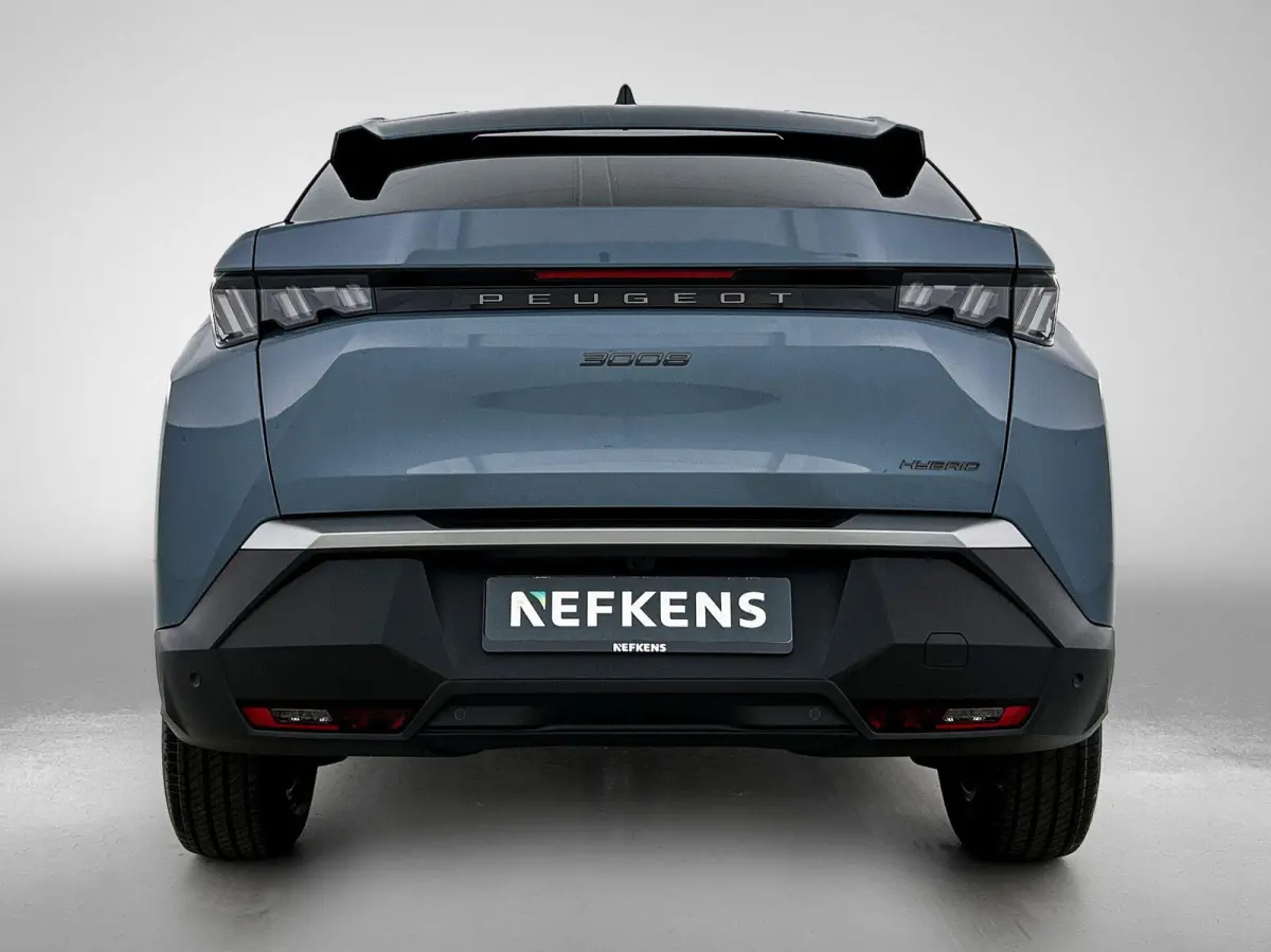 1.2 145pk Hybrid Allure Automaat | Panoramic Navigation Pack | Seat Pack | Camera | LED | 18"LMV | Keyless Entry/Start |