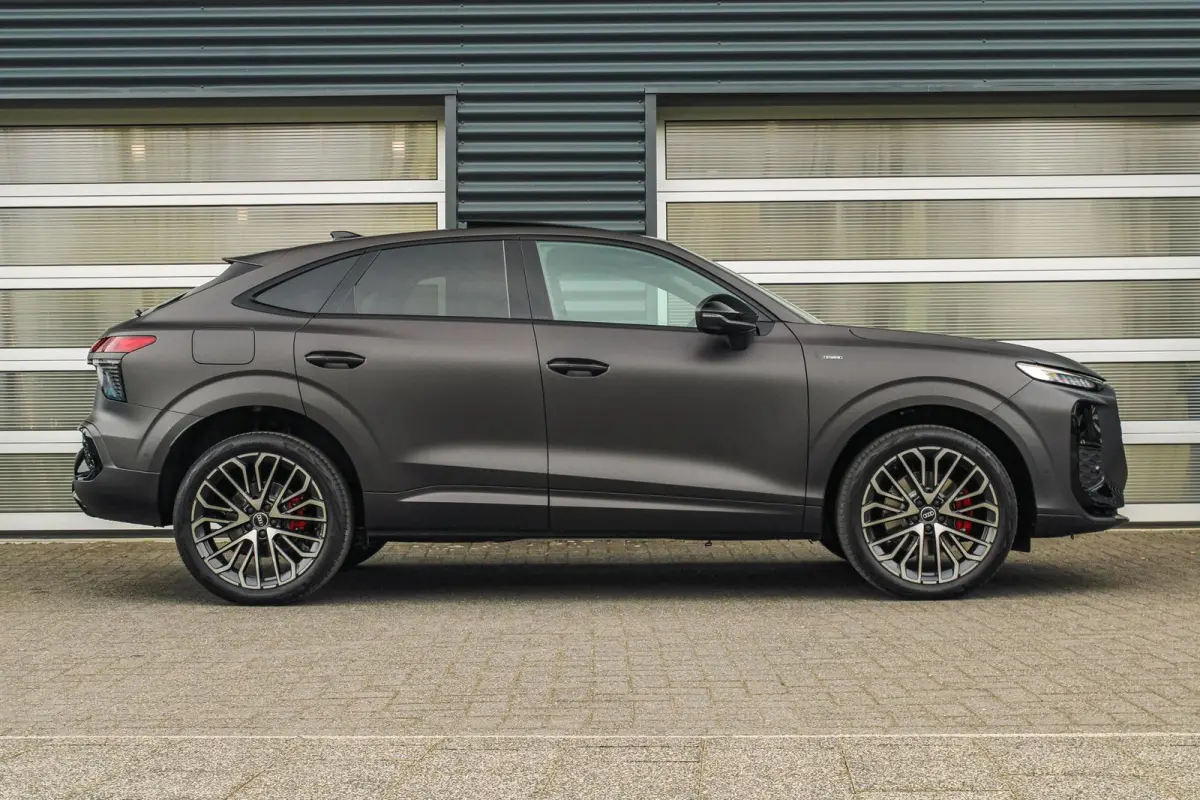 1.5 e-hybrid 272pk S Edition | Panoramadak | Trekhaak | Tech Pro Pakket