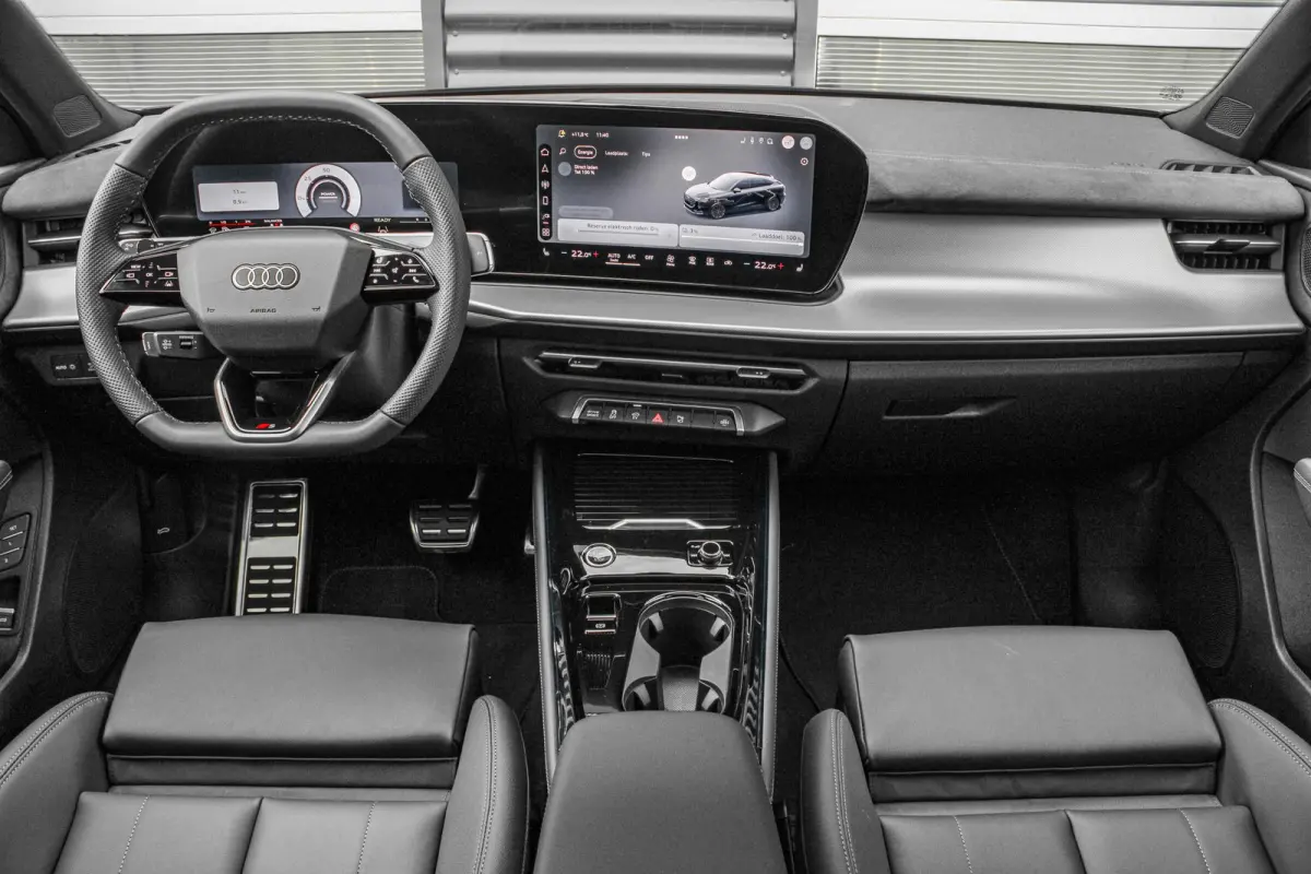 1.5 e-hybrid 272pk S Edition | Panoramadak | Trekhaak | Tech Pro Pakket