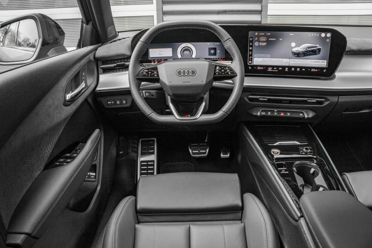 1.5 e-hybrid 272pk S Edition | Panoramadak | Trekhaak | Tech Pro Pakket