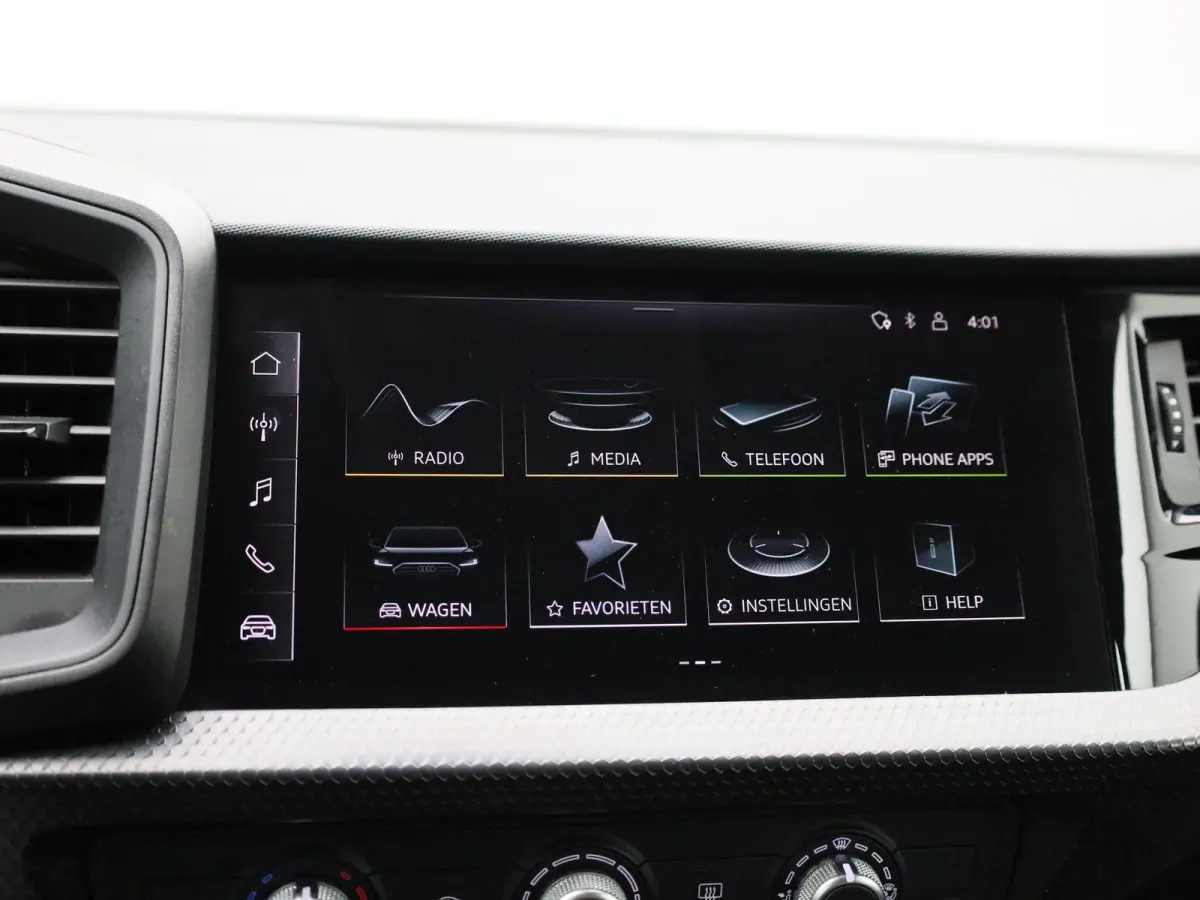 25 TFSI Pro Line APPLE CARPLAY | PDC | AIRCO | DAB | LMV | VIRTUEEL | 12 MAANDEN BOVAG GARANTIE |