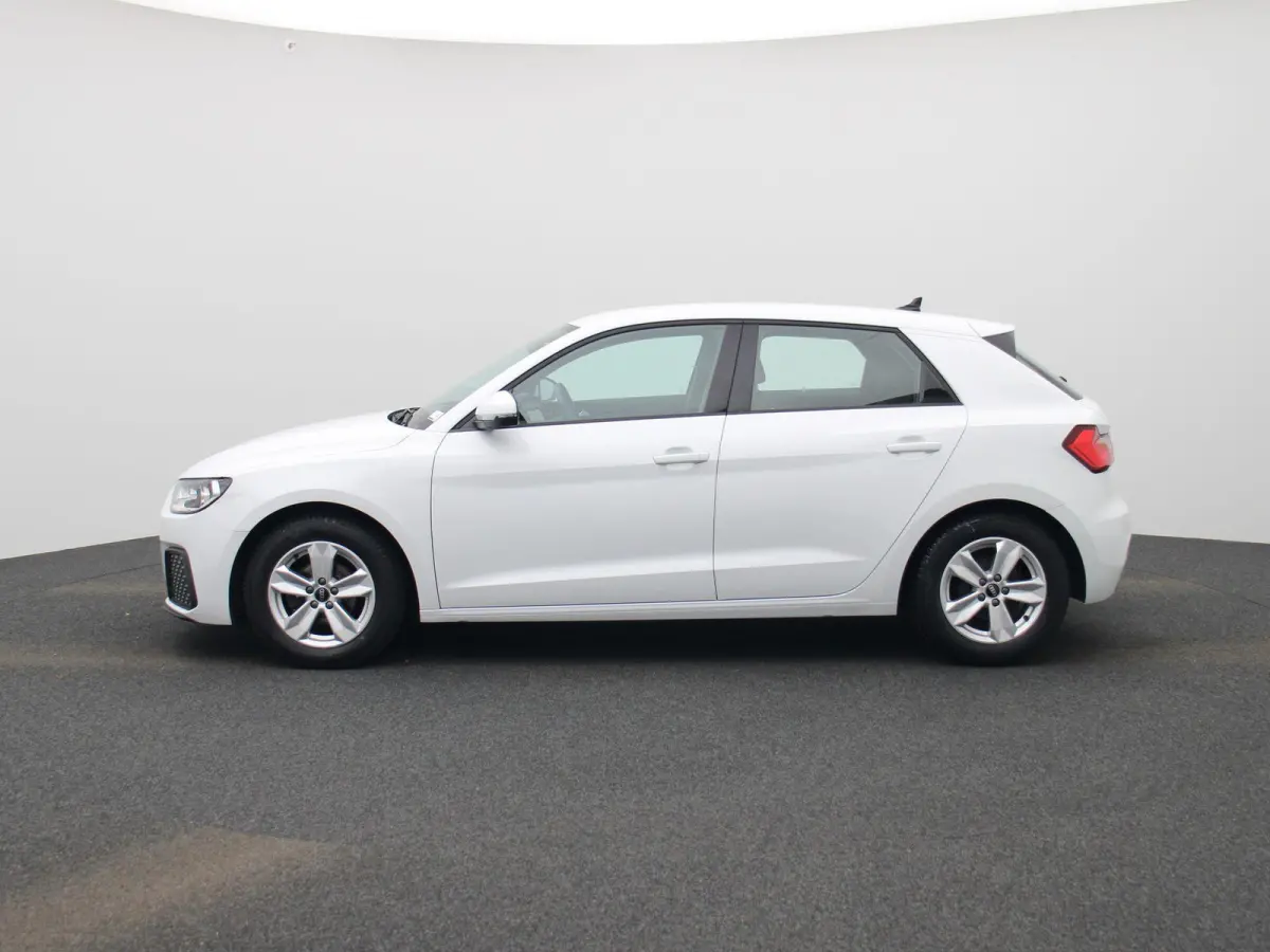 25 TFSI Pro Line APPLE CARPLAY | PDC | AIRCO | DAB | LMV | VIRTUEEL | 12 MAANDEN BOVAG GARANTIE |