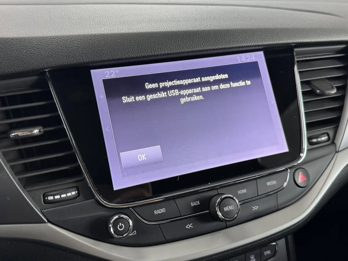1.0 Online Edition Cruise Control Parkeersensoren Navigatie